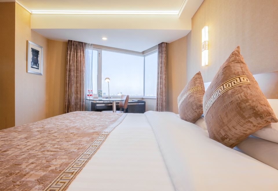 臻享·超大豪華大床間（舒闊空間,德國GROHE花灑）