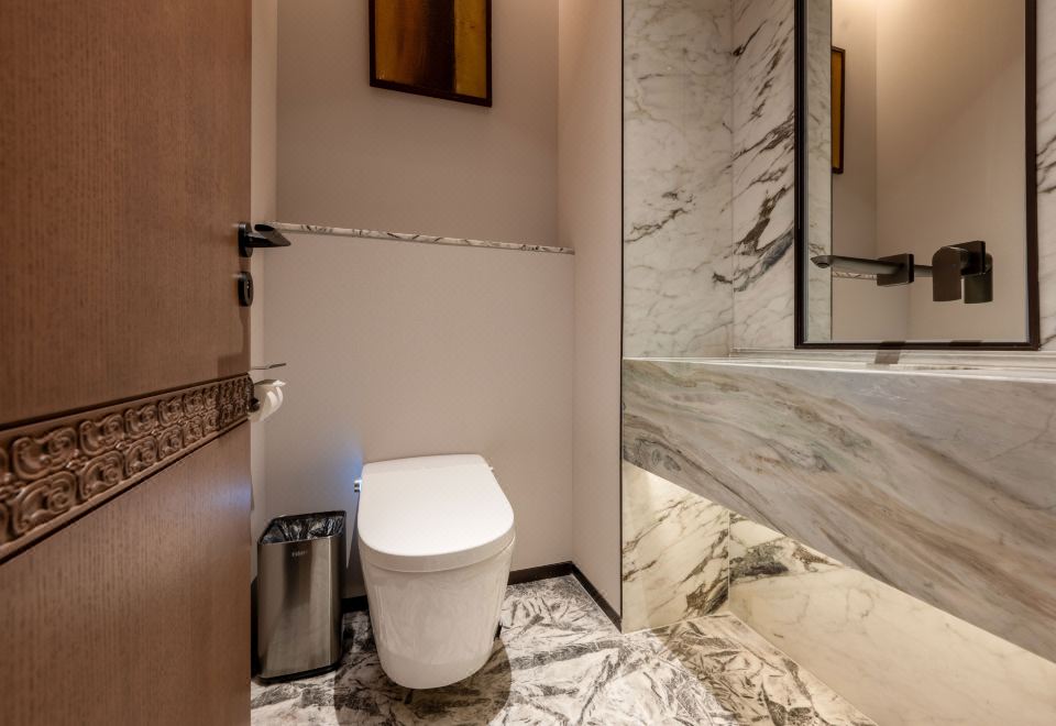 GRAND METROPARK KunmingWest Hill Sleeping Beauty View Twin Room