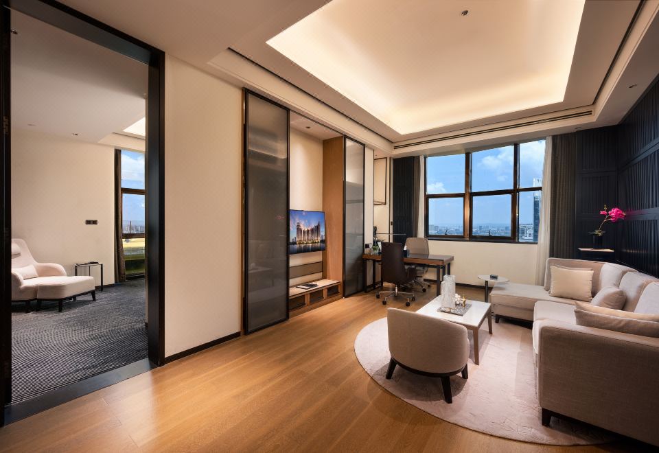 Wellton Royal Garden HotelSuite