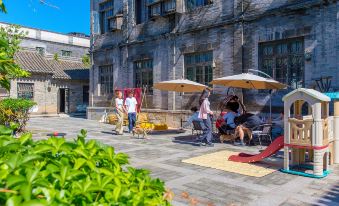 Silk Road Inn - Housity