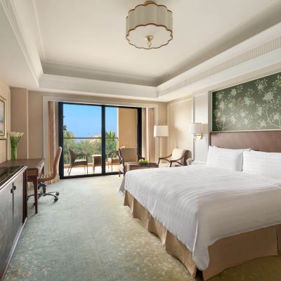 高級大床房【椰風漫徑】 海口香格里拉酒店優惠