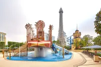 The Parisian Macao