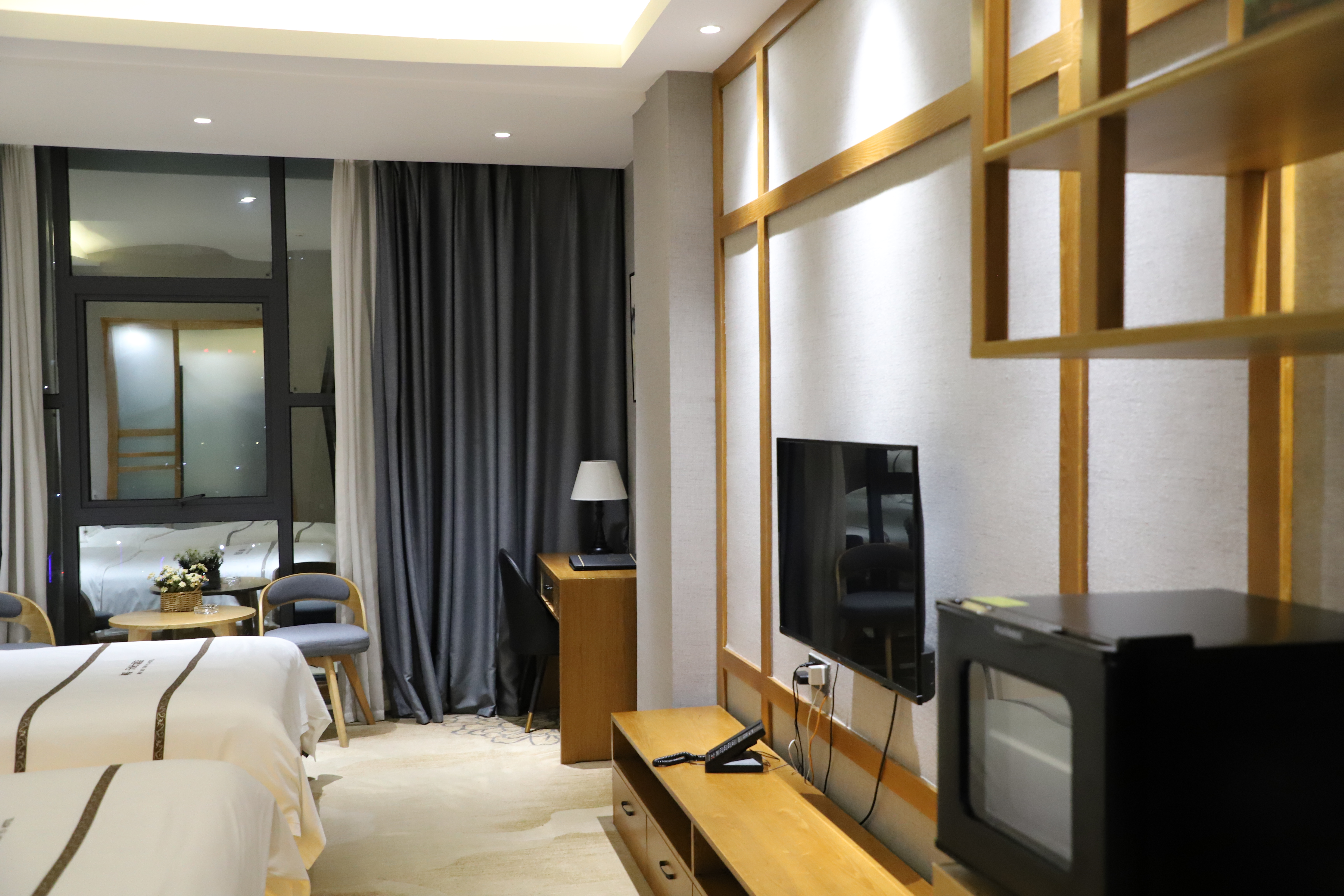 江景瑶隐双人间