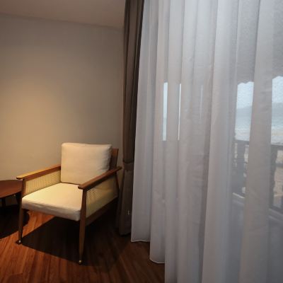 Bilik Suite Hadapan Pantai Kupon Berjaya Tioman Resort