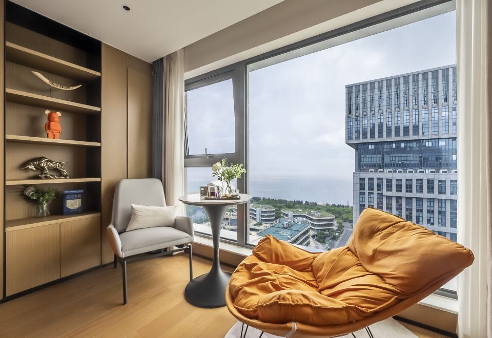 观澜·日出海景大床房