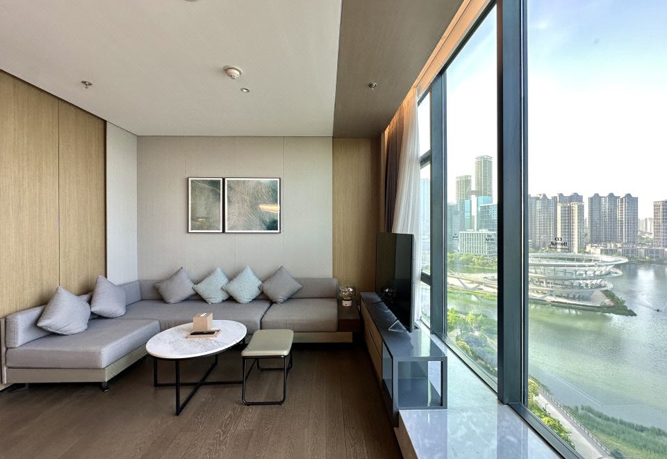 The Meixi Lake, Changsha Marriott Executive Apartments2 Bedroom Apartment, Lake View