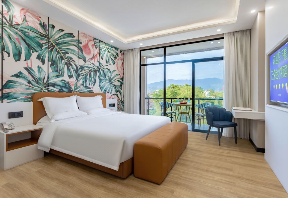 Kinton hotelDeluxe King Room