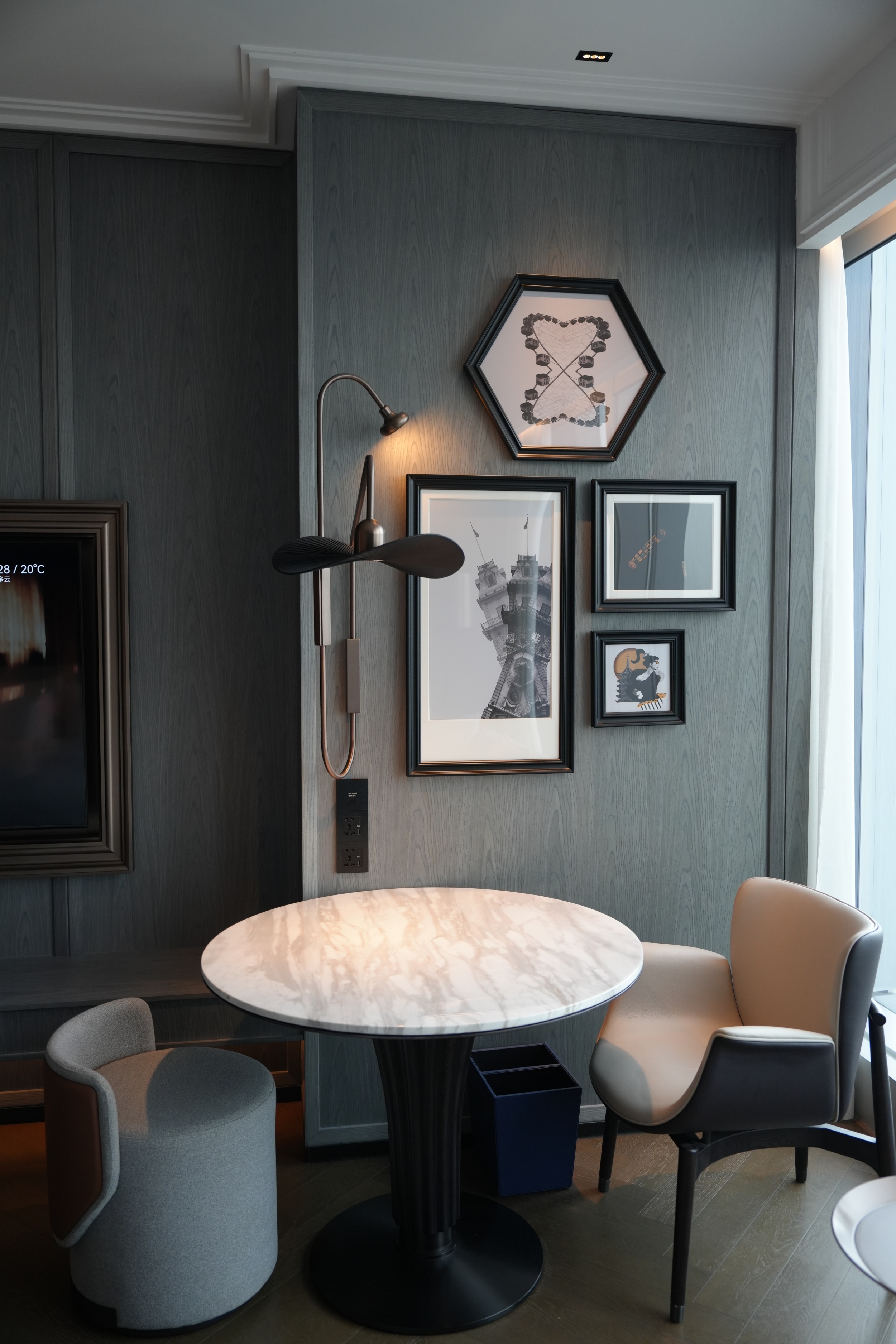 豪华城景大床房