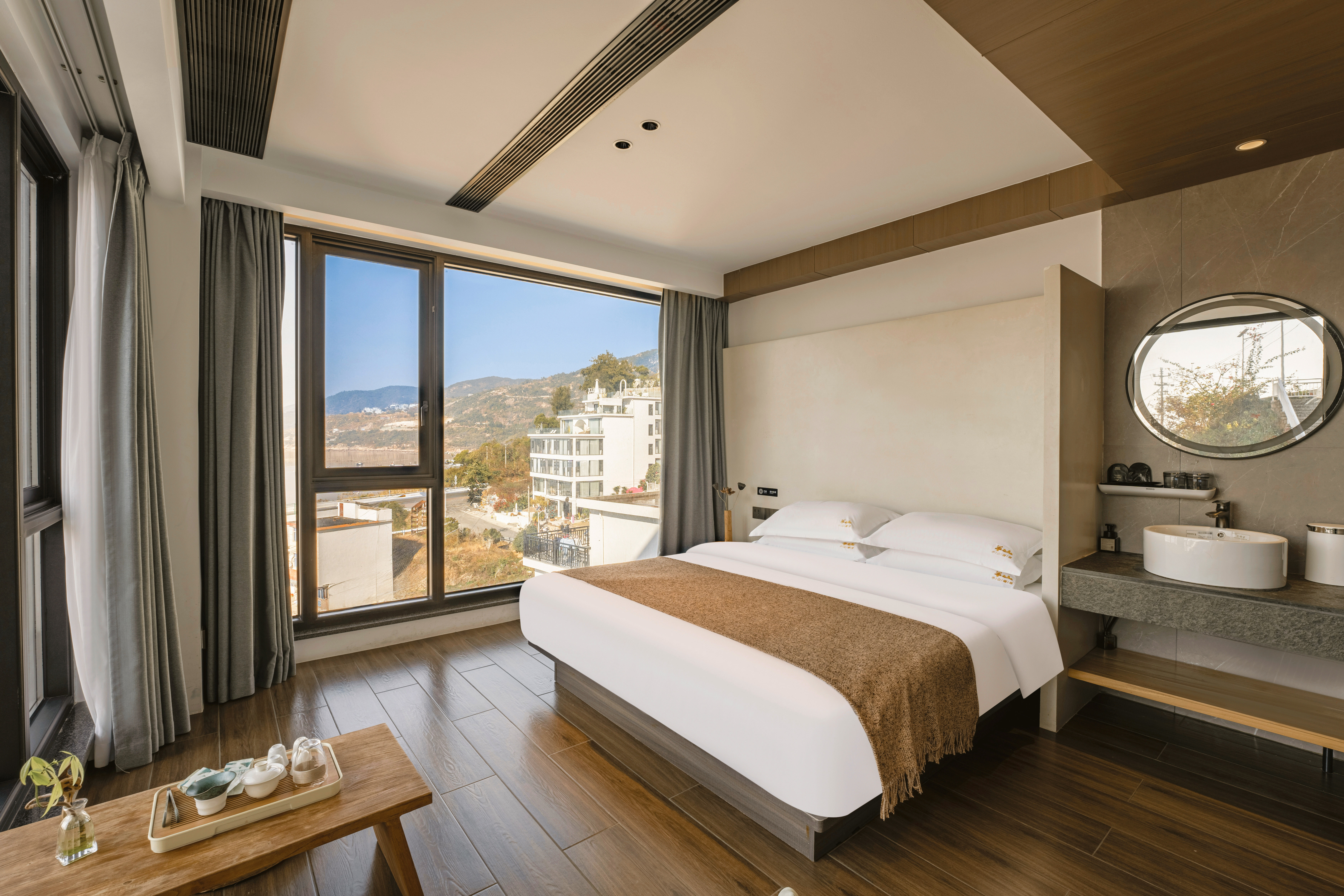 Floral Hotel·Xiapu Mid Mountain Lansu Hotel (Sansha Dongbi Store)观澜-270°海景大床房（双面采光+舒适深眠+近沙滩）