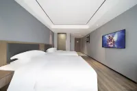 Yixi Hotel (Leshan High Speed Railway Station Shihao Plaza)