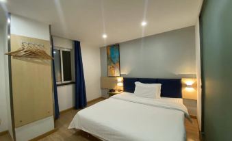 7 Days Inn (Huaian Zhou Enlai Memorial Hall) - Housity