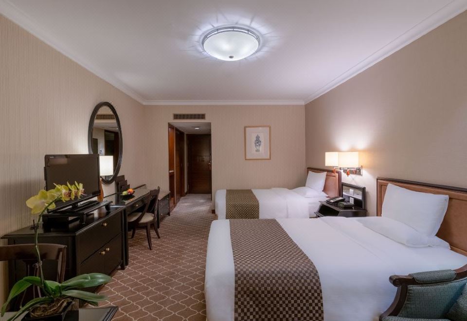 Okura Garden Hotel ShanghaiInterconnecting Family Combo Room