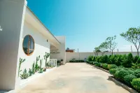 Sunn Lay Pool Villa