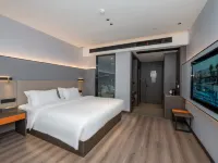 Yilai Hotel (Liling No. 1 Middle School No. 1 Riverside Scenic Area) Hotels in Liling