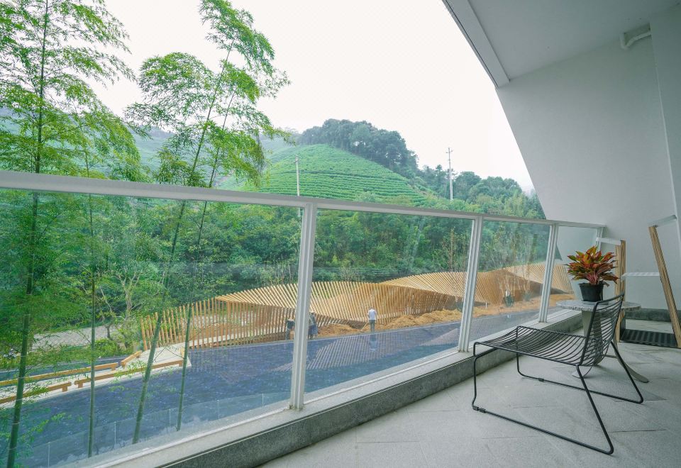 Premier Room (Double Bed)