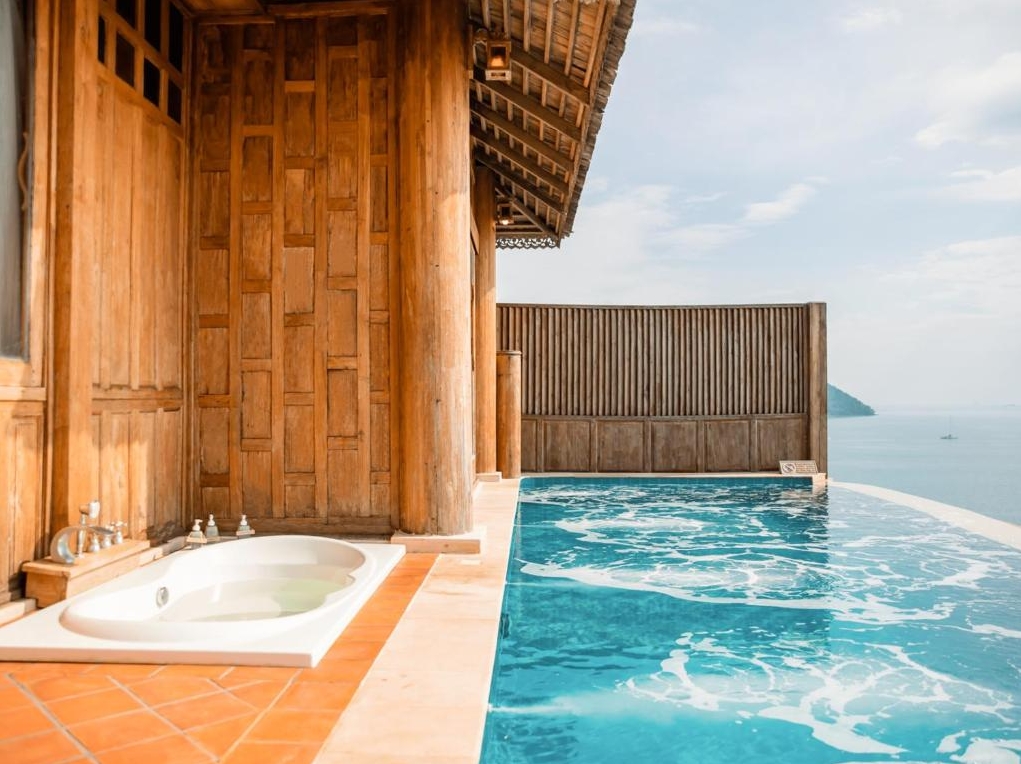 海水泳池别墅优选