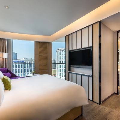 高級大床房 上海虹橋高鐵瑞衡美居飯店優惠