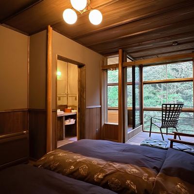 渓流を眺める温泉付きツインベッドルーム 奥三河・湯谷温泉　はづ別館 クーポン