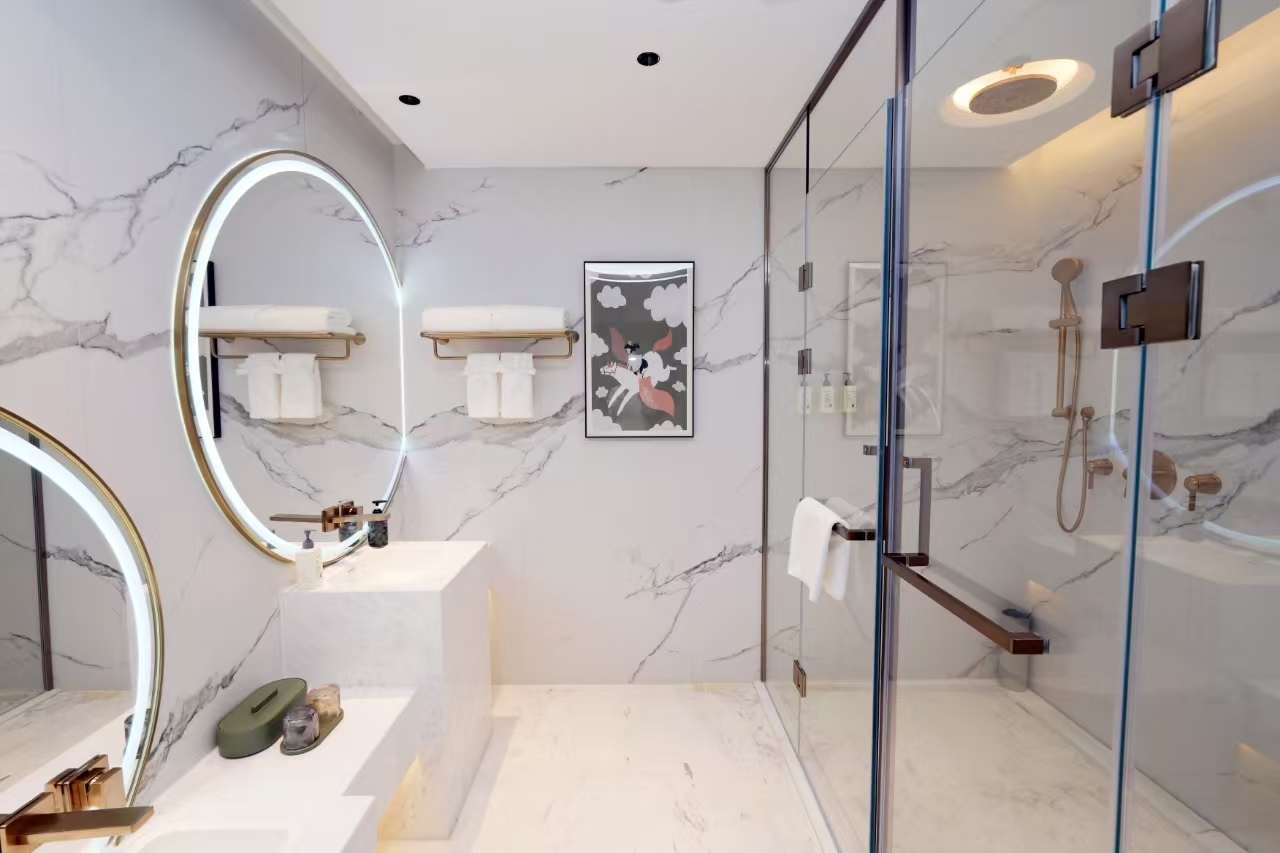 Changbaishan Hotel星空主题亲子房