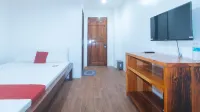 RedDoorz @ Minas Place 2 Banez Ville Tacloban