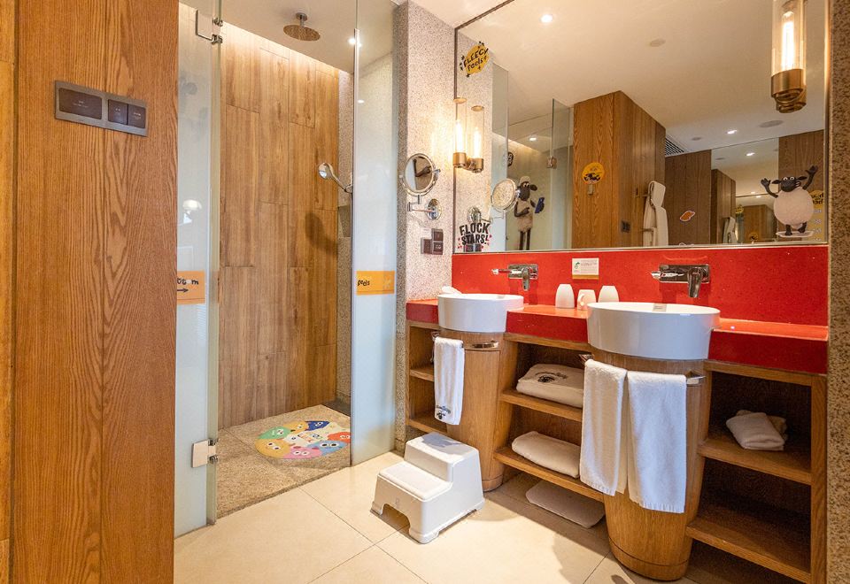 小羊肖恩亲子双床房