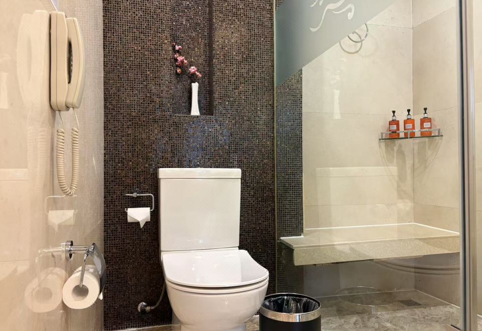 行政榻榻米家庭双床房