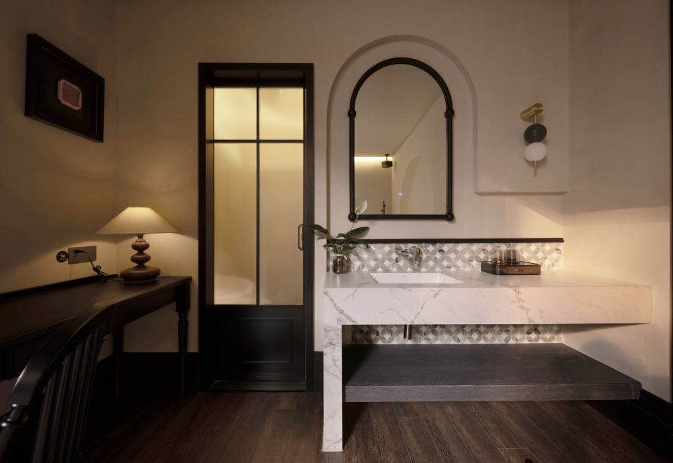 山岚大床房【JBL音响投影+影视会员+高精棉床品】