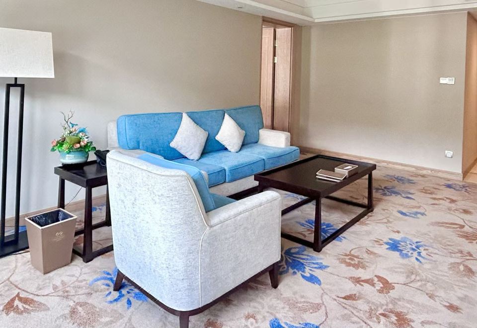 Gloria Grand Hotel JishouNo-smoking Deluxe Suite