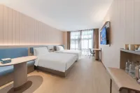 HanTing Hotel (Fuzhou Minhou University Town Dongyu Fujian Normal University Subway Station)