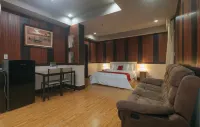 RedDoorz Plus @ Canley Residential