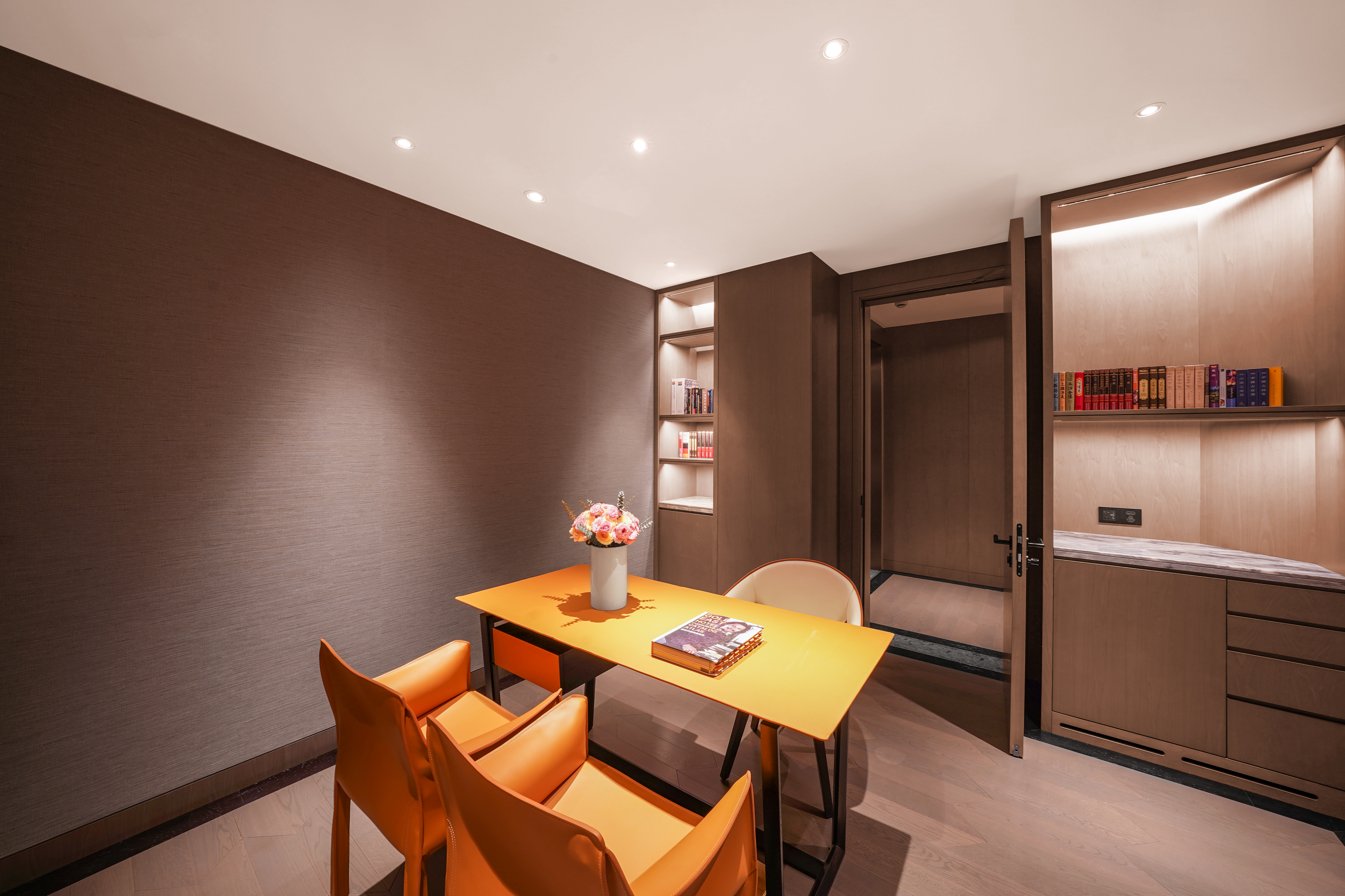 家庭三臥豪華行政套房