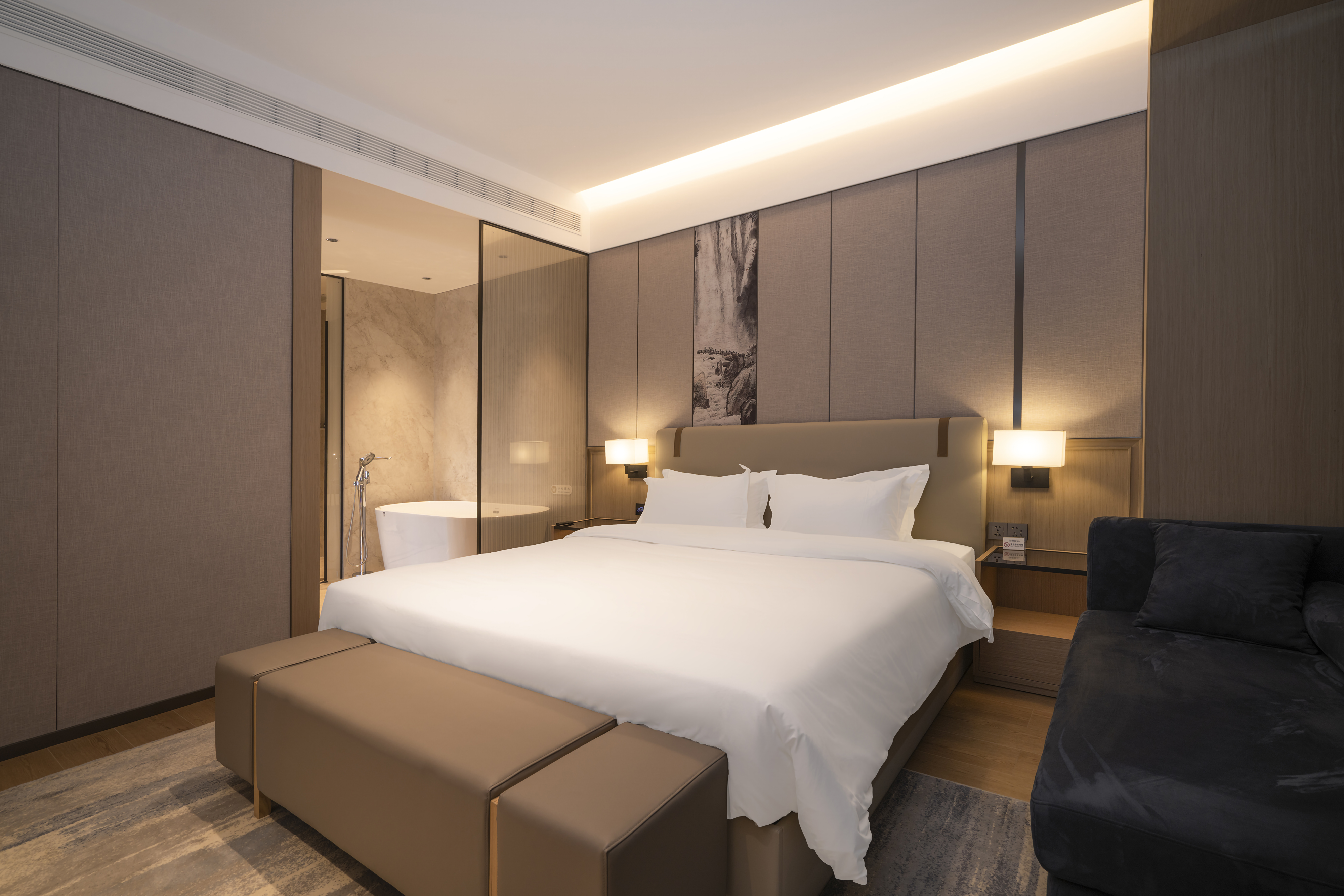 悦享景观套房【一室一厅+深泡浴缸+休闲沙发+双衞】