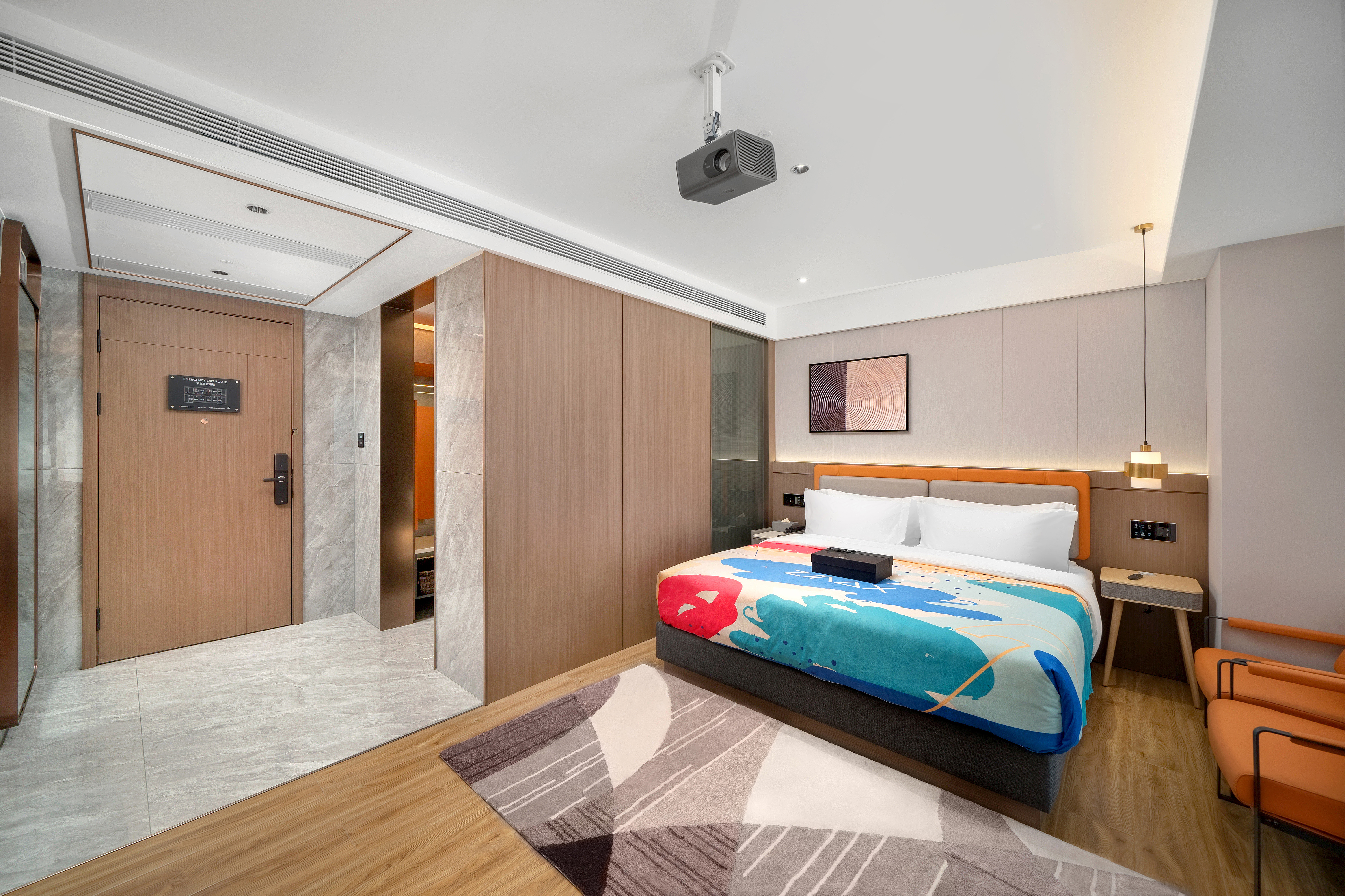 彩蛋房（智能語音操控）