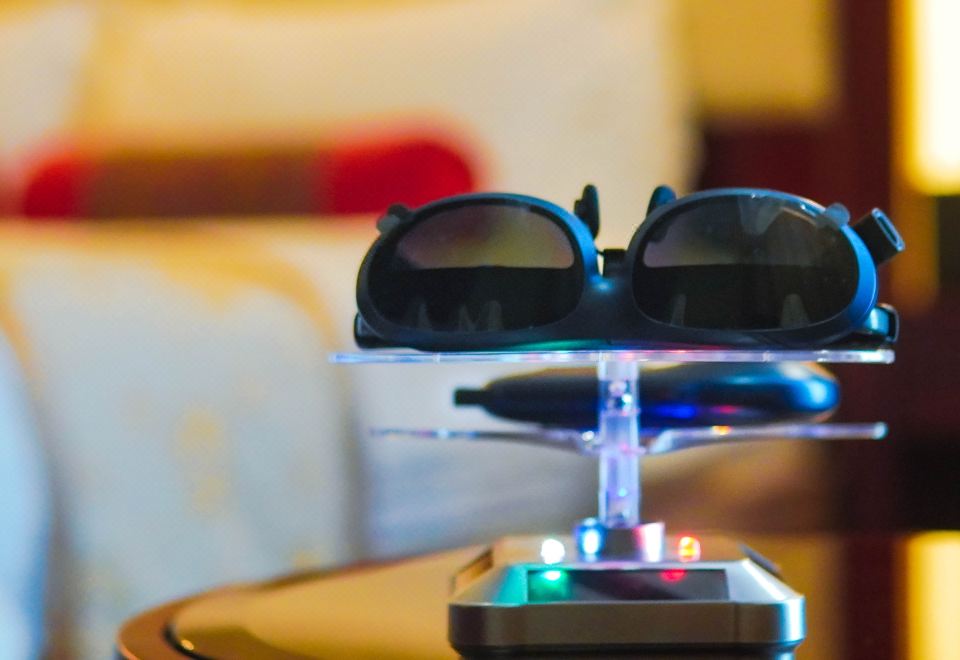 樂享大床房（AR影音眼鏡）