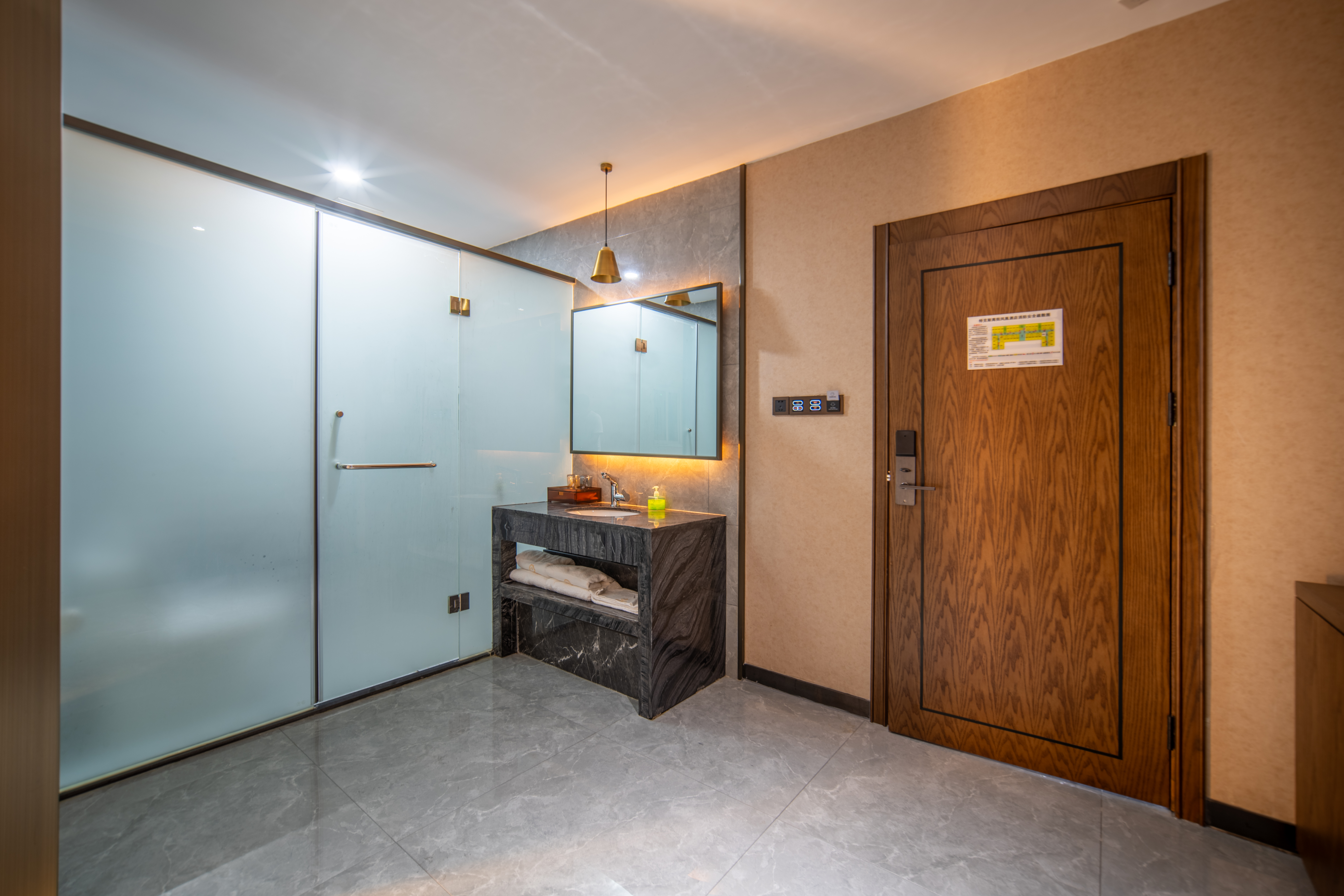 凤凰优享双床房