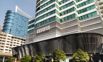 MUU Bangkok, Small Luxury Hotels of the World - Housity