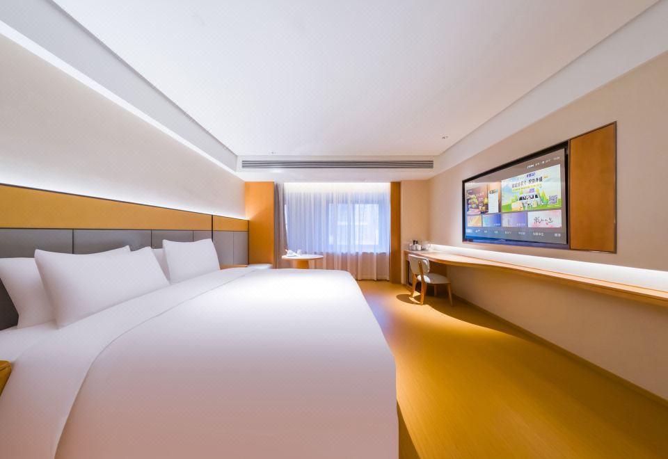 Queen Room