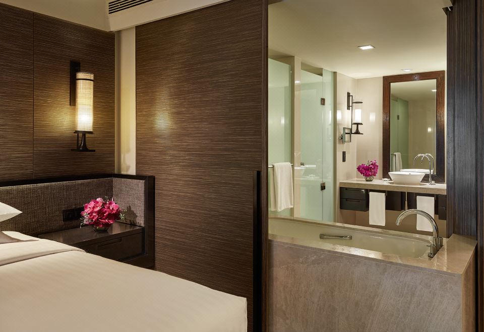 Hyatt Regency Hua HinDeluxe King Room With Club Access