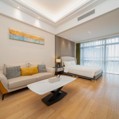 輕奢舒享大床房（冰箱+洗衣機） 你好酒店公寓（珠海橫琴口岸店）優惠