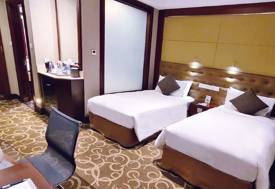 Wyndham Shanghai HongqiaoStandard 2-bed Room