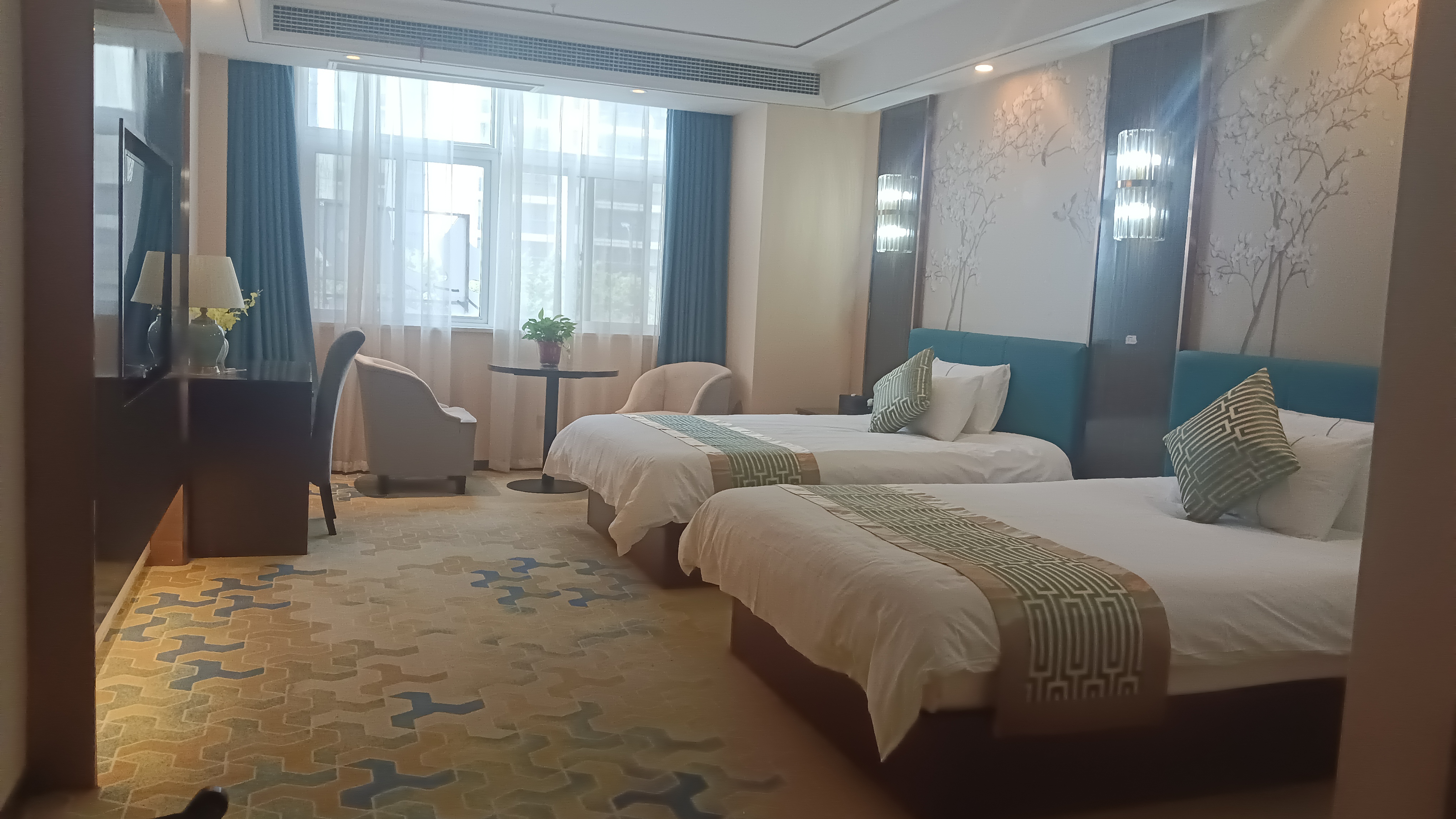 豪华双床房