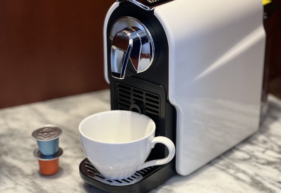 精英女士療愈房（療愈器材+卸粧品+親眠抱枕）