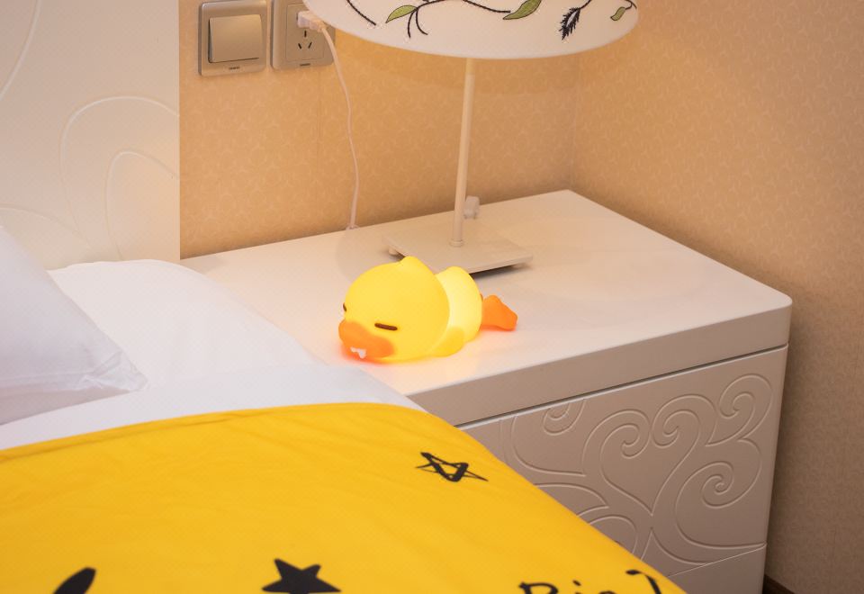 小黃鴨主題公寓一居室親子套房