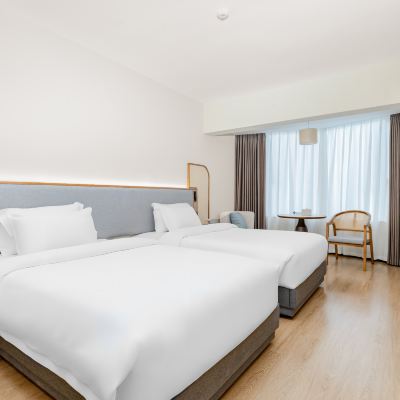 煥新高級雙床房（智能馬桶+智能客控+徠芬吹風機） 山水時尚飯店（深圳華強北店）優惠