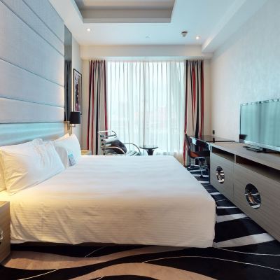 豪華特大床房 木的地飯店優惠