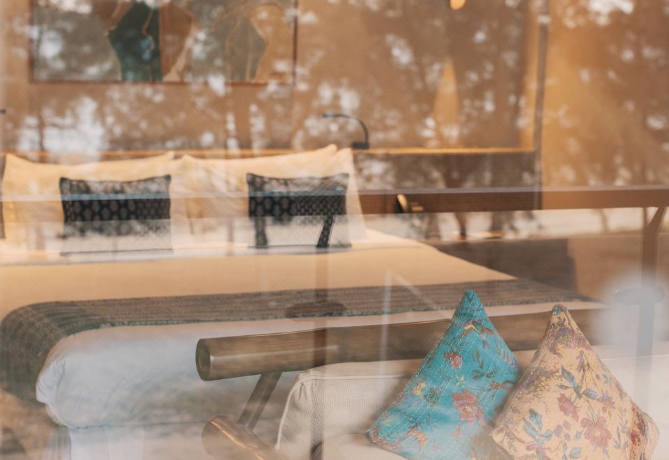 海景套房（特大床）