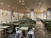 柏麗假日酒店（恩平鰲峯廣場店）