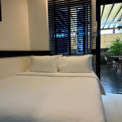 大床房（帶露台） 酣睡酒店@馬林百列優惠