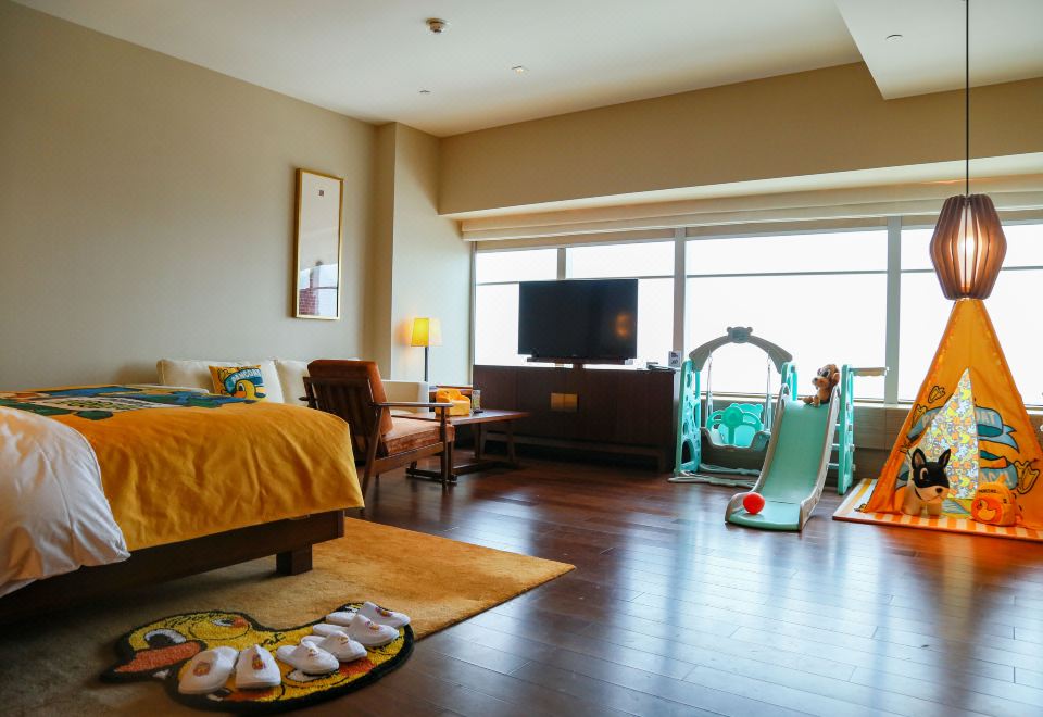 小黃鴨主題大床房