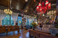 Qingshe Inn